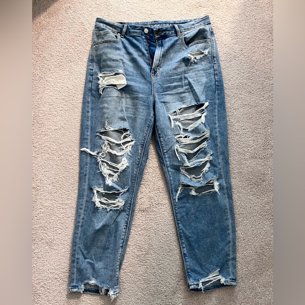 AE Next Level Ripped Super High-Waisted Mom Jeans size 12